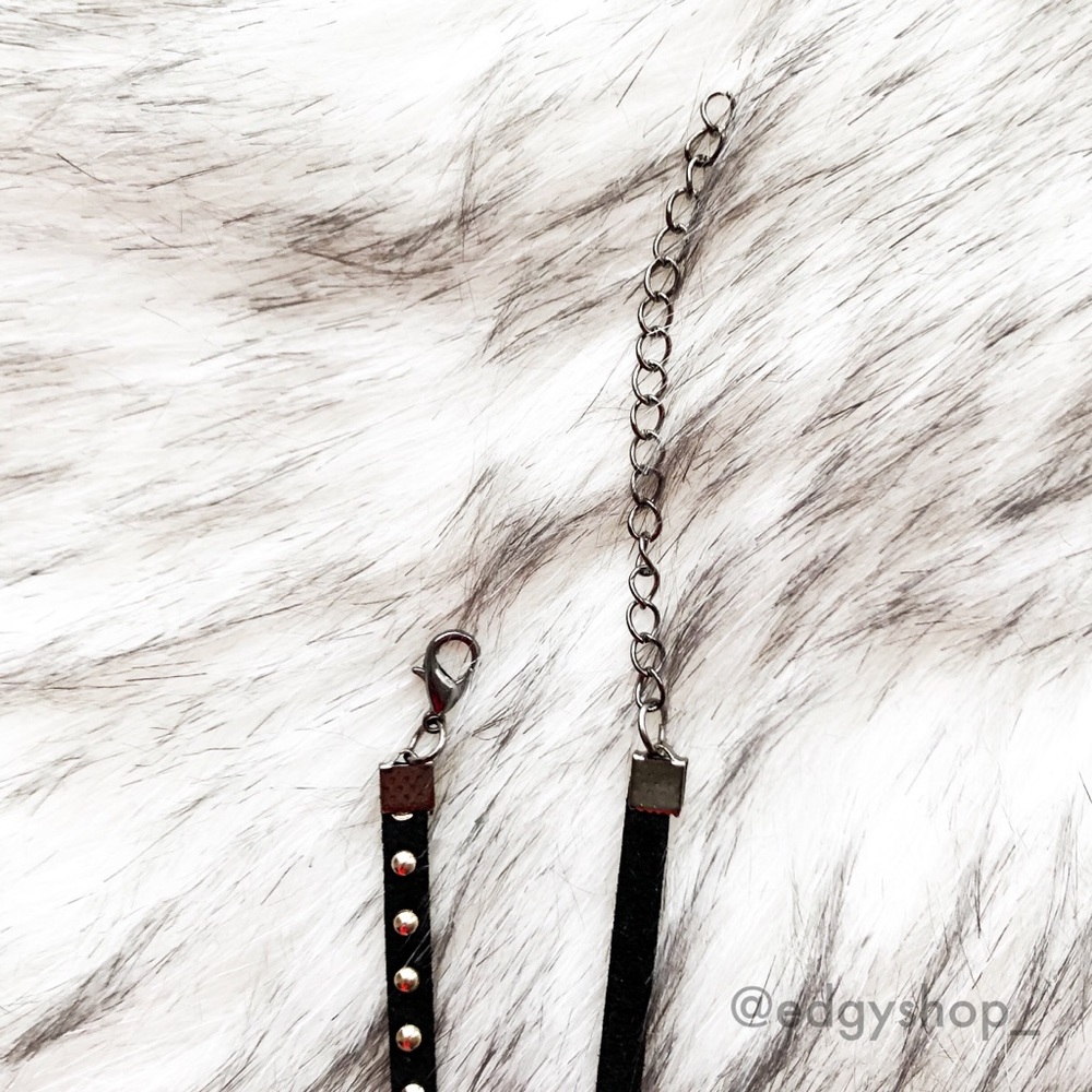Faux Suede Rivet Choker - Picture 4 of 4